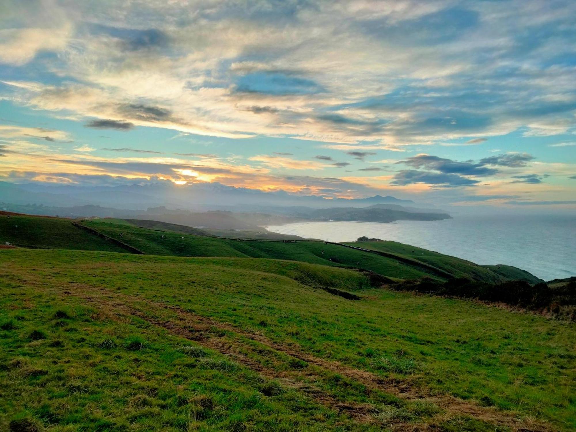 El Mirador Del Valle, A 9 Min De Comillas Ngoại thất bức ảnh